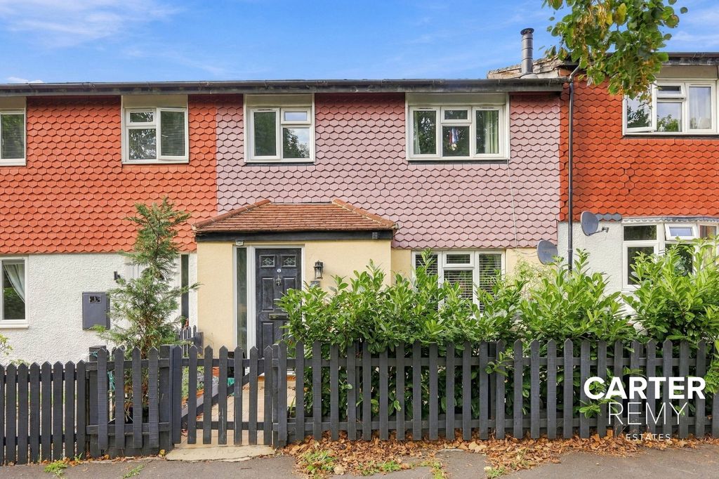 Property photo 1 of 24