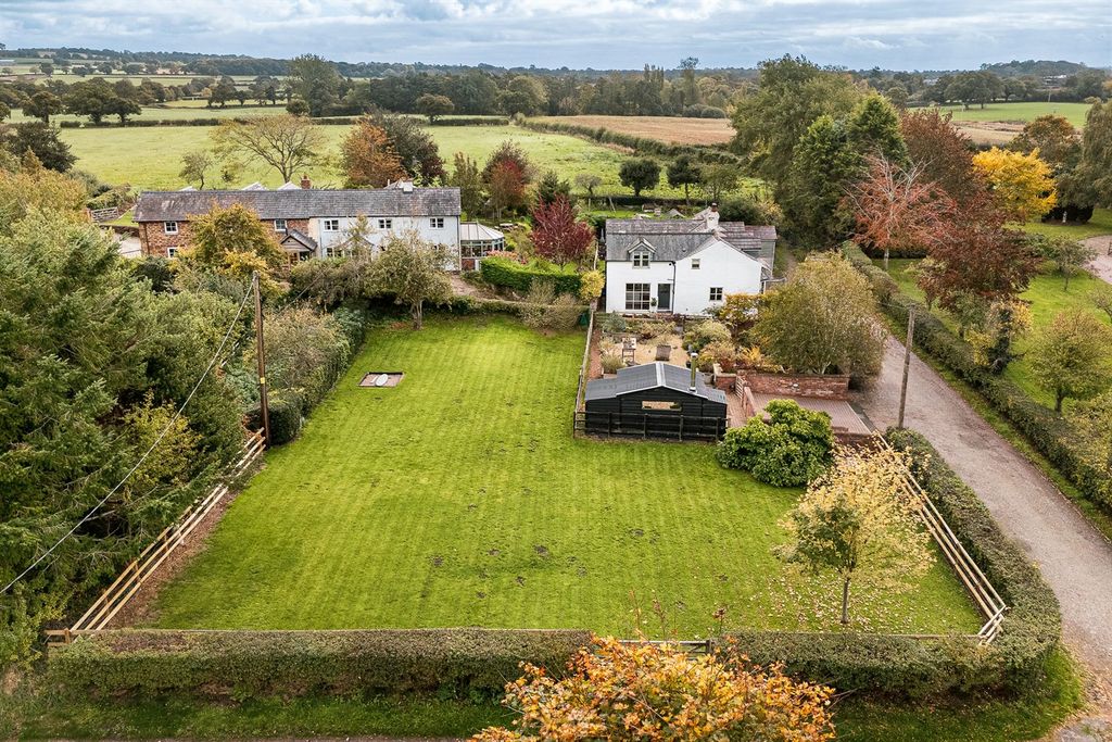 Property photo 1 of 25 (Main)