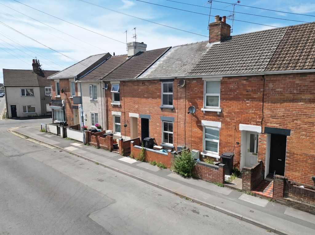 Property photo 1 of 10 4860210