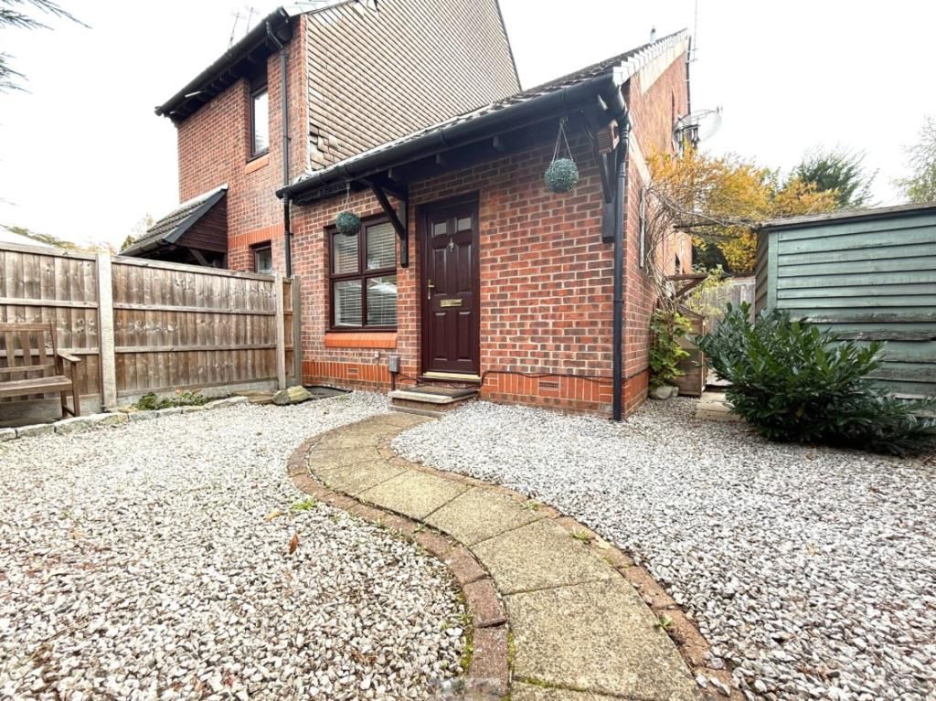 Property photo 2 of 12 External View