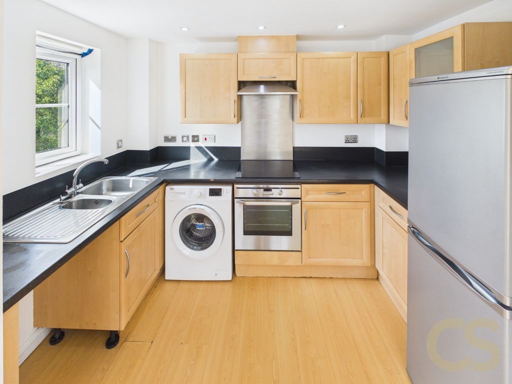 Property photo 3 of 7 5539024