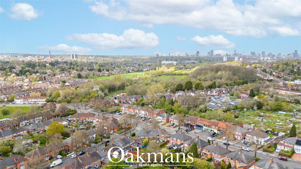 Property photo 2 of 27 Picture No. 02