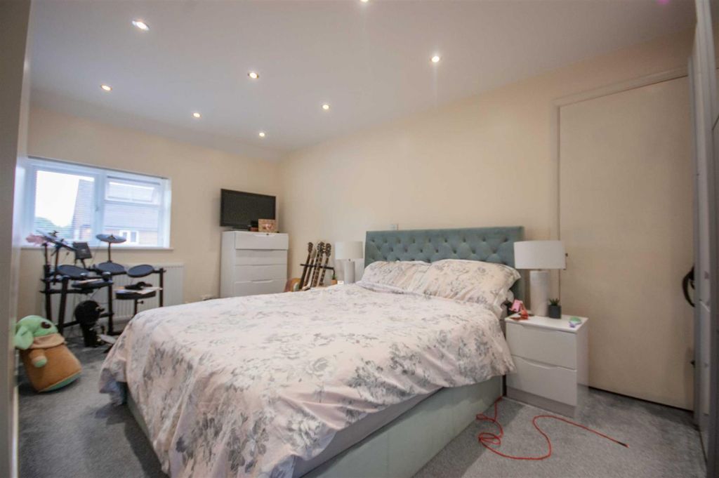 Property photo 3 of 7 B.Jpg