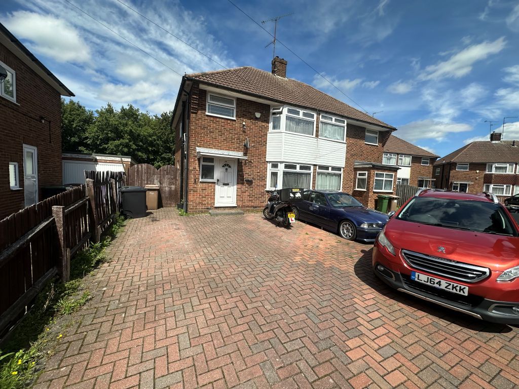 Property photo 2 of 13