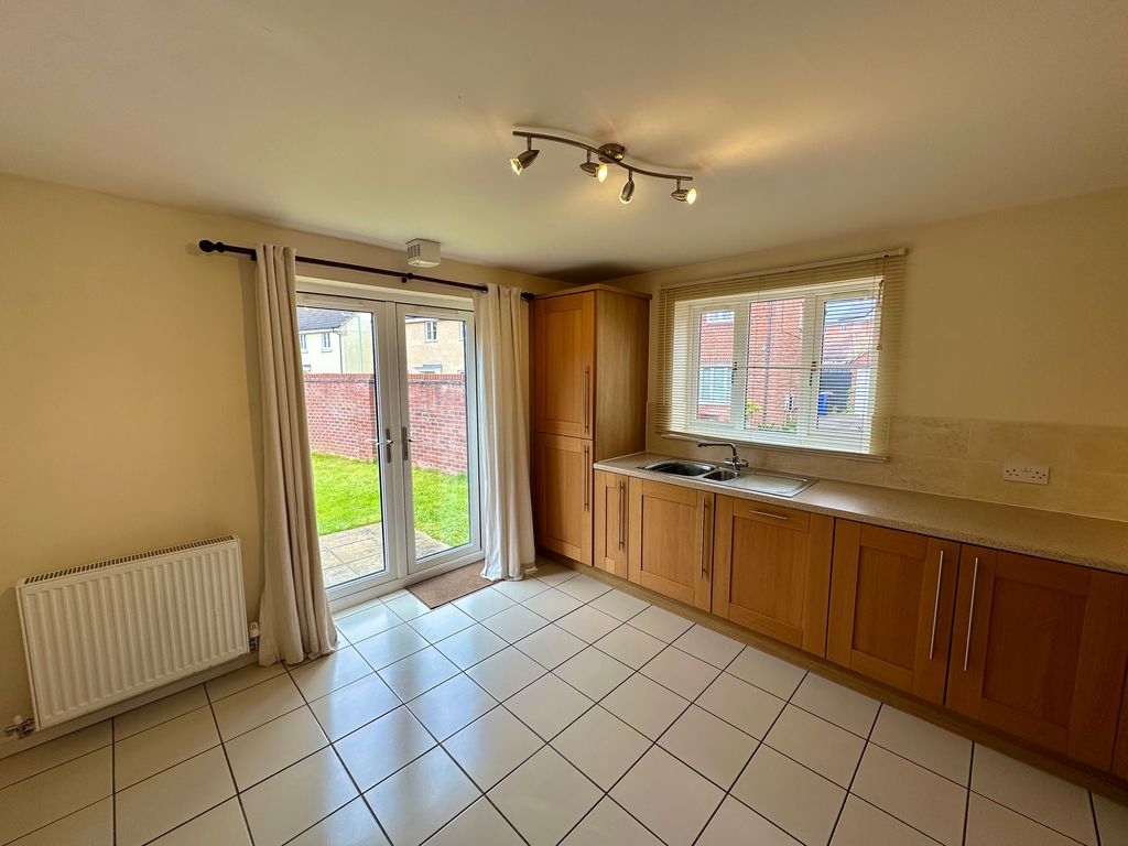 Additional image 4 of 4 bed detached house to rentBramble Walk, Red Lodge, Bury St. Edmunds IP28