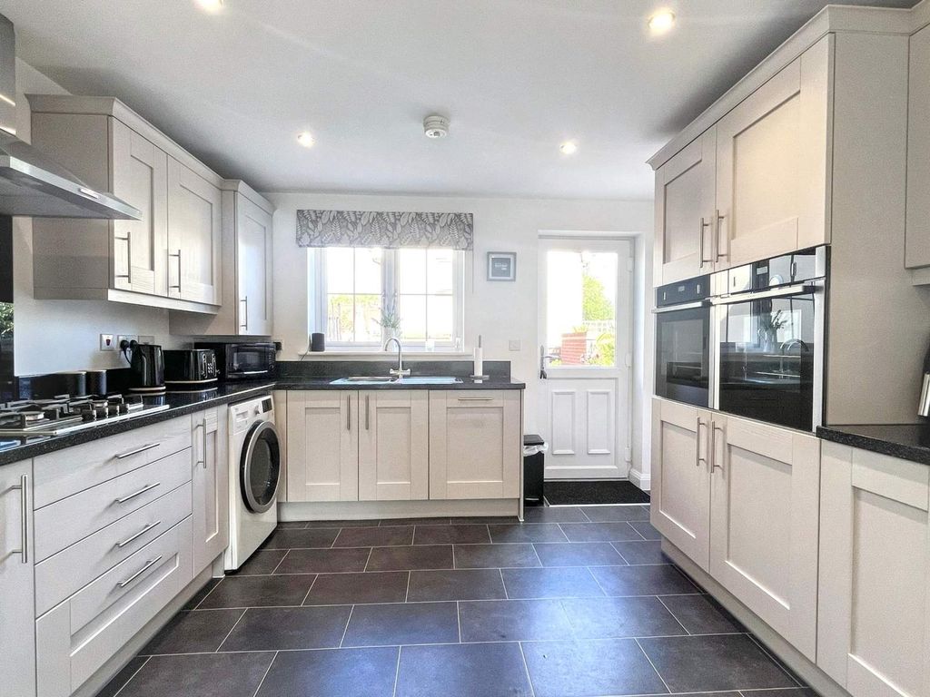 Property photo 3 of 24 Not Specified