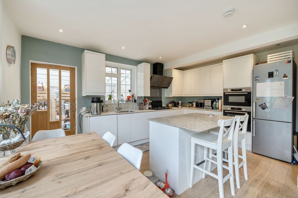 Property photo 3 of 22 1471023-5-6A2c04E...