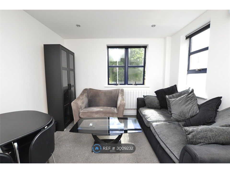Property photo 2 of 6