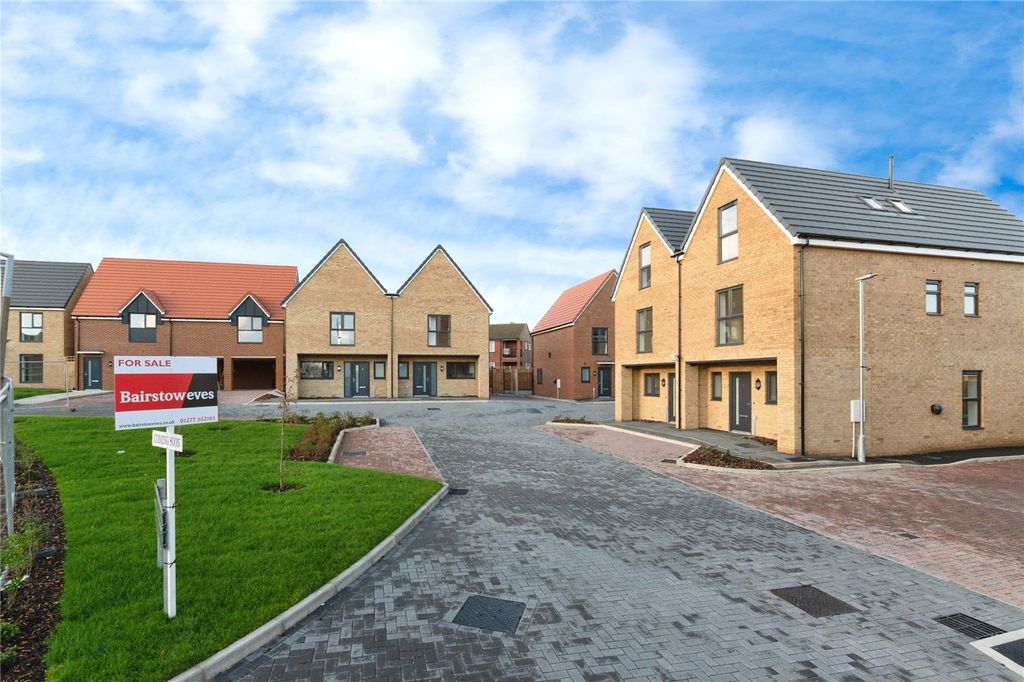 Property photo 2 of 26 Development View