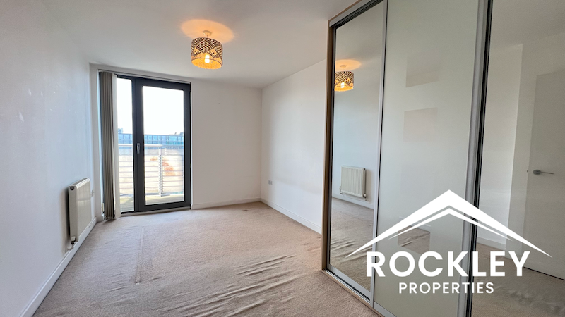 Property photo 3 of 25