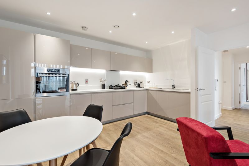 Property photo 2 of 11 Kitchen