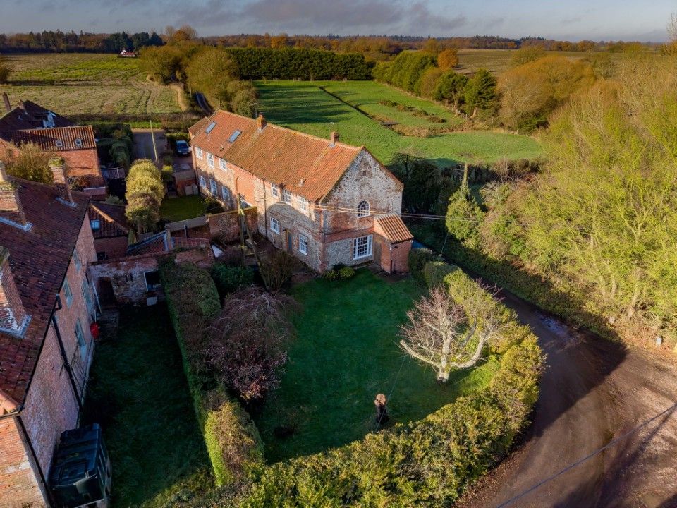 Property photo 1 of 25