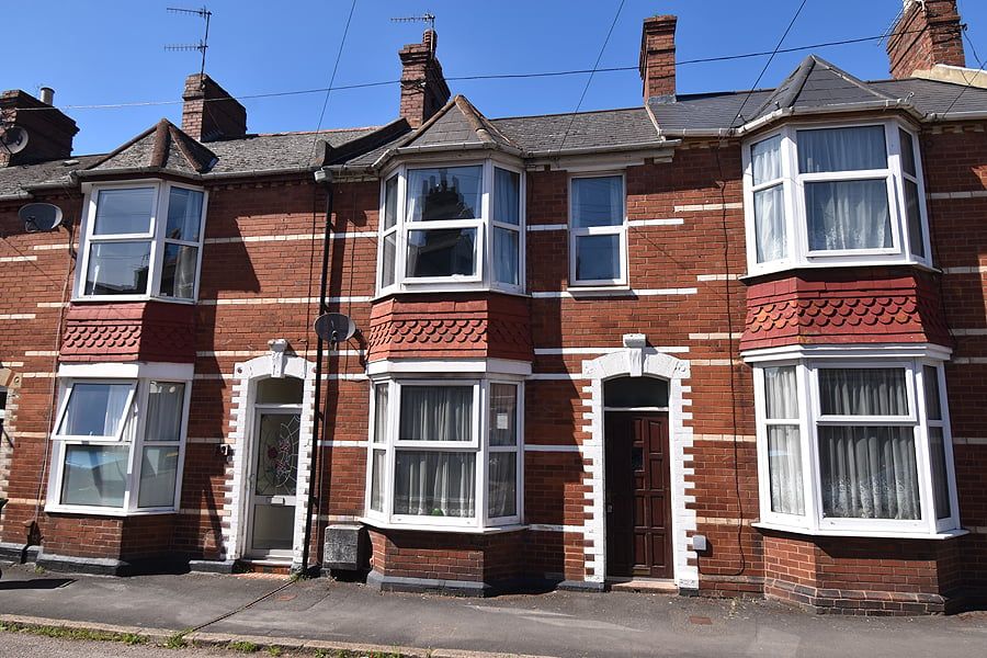 Property photo 1 of 10