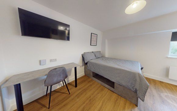 Property photo 2 of 5 8885912.Png