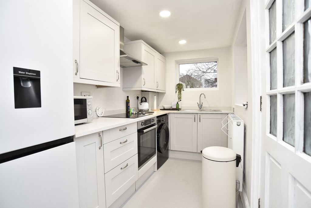 Property photo 3 of 15 3