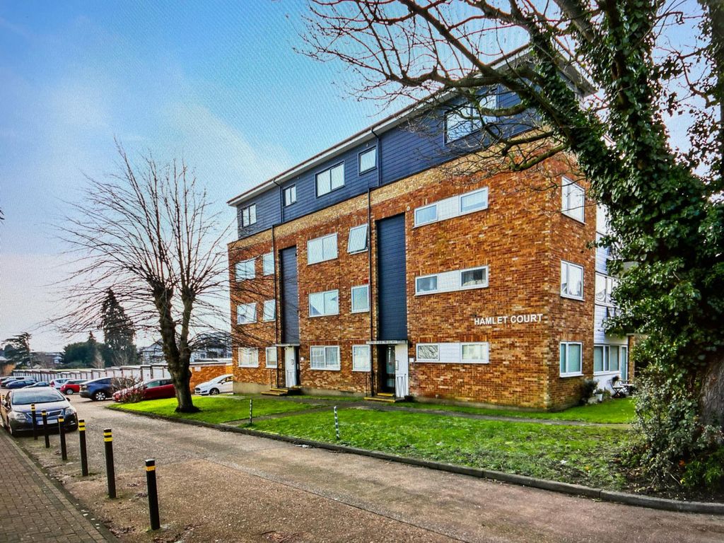 Property photo 1 of 8