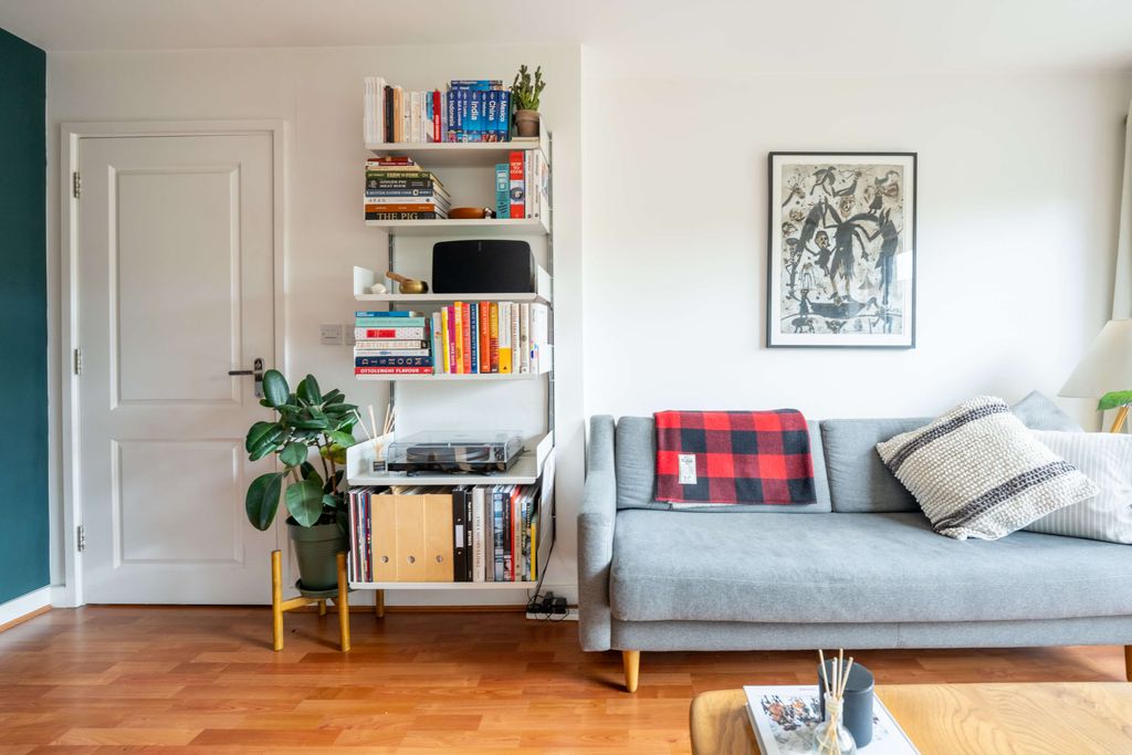 Property photo 3 of 21 Open Plan Living Area 2.Jpg