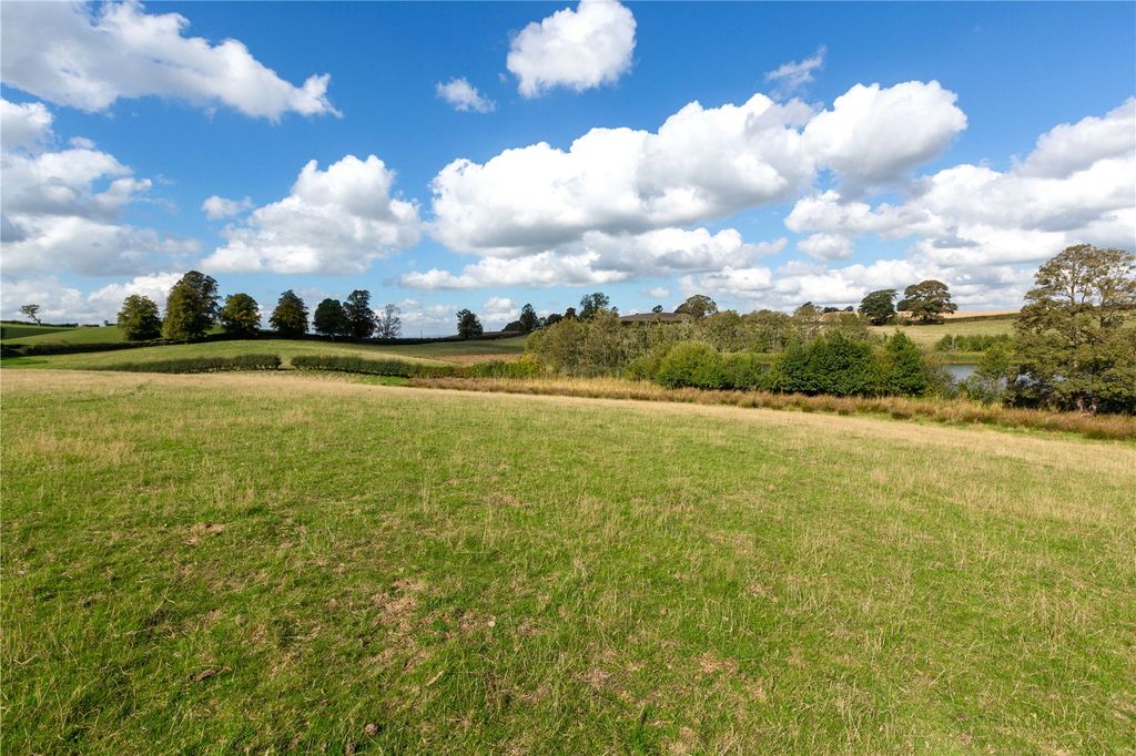 Property photo 2 of 6 Picture No. 04