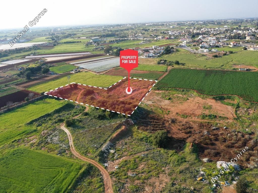 Property photo 1 of 6