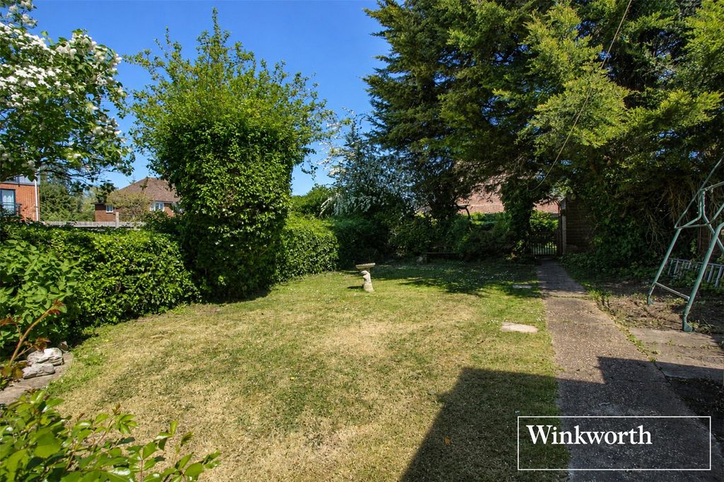Property photo 2 of 16 Picture No. 21