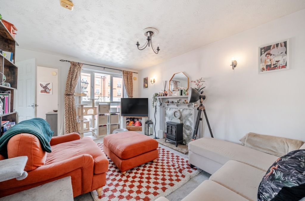 Property photo 2 of 13 1494303-7-6A58c3A6d976B