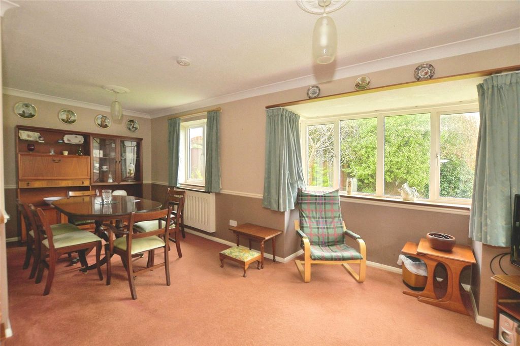 Property photo 3 of 20 Picture No. 28