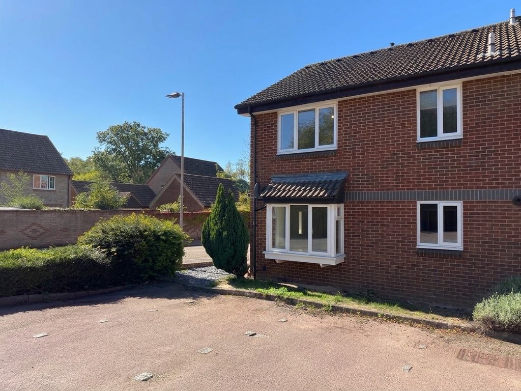 Property photo 1 of 15 5571790