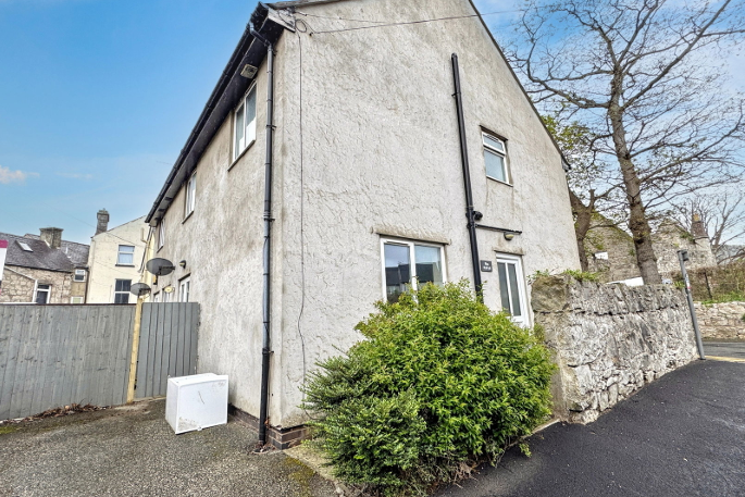 Property photo 1 of 1