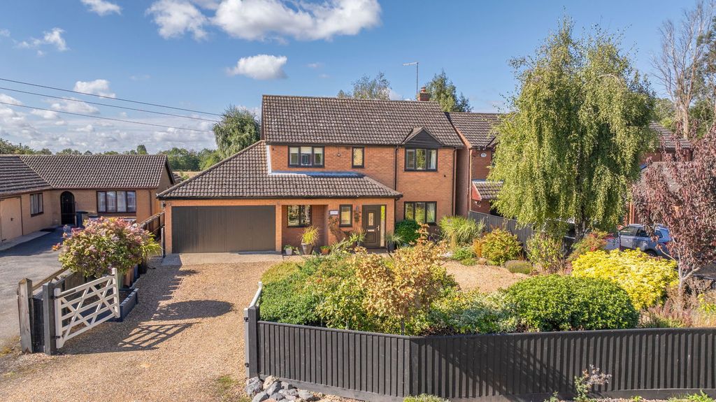 Property photo 2 of 57