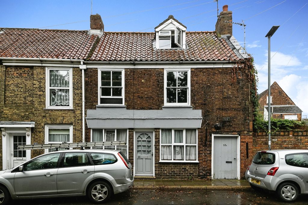 Property photo 1 of 11