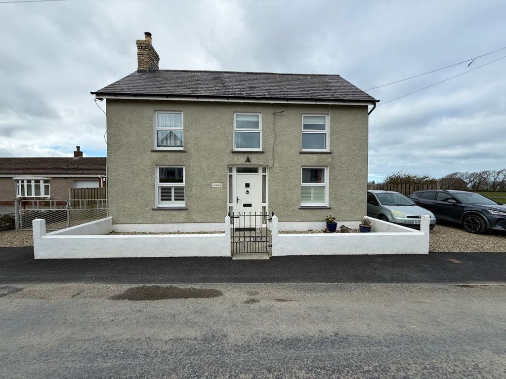 Property photo 2 of 45