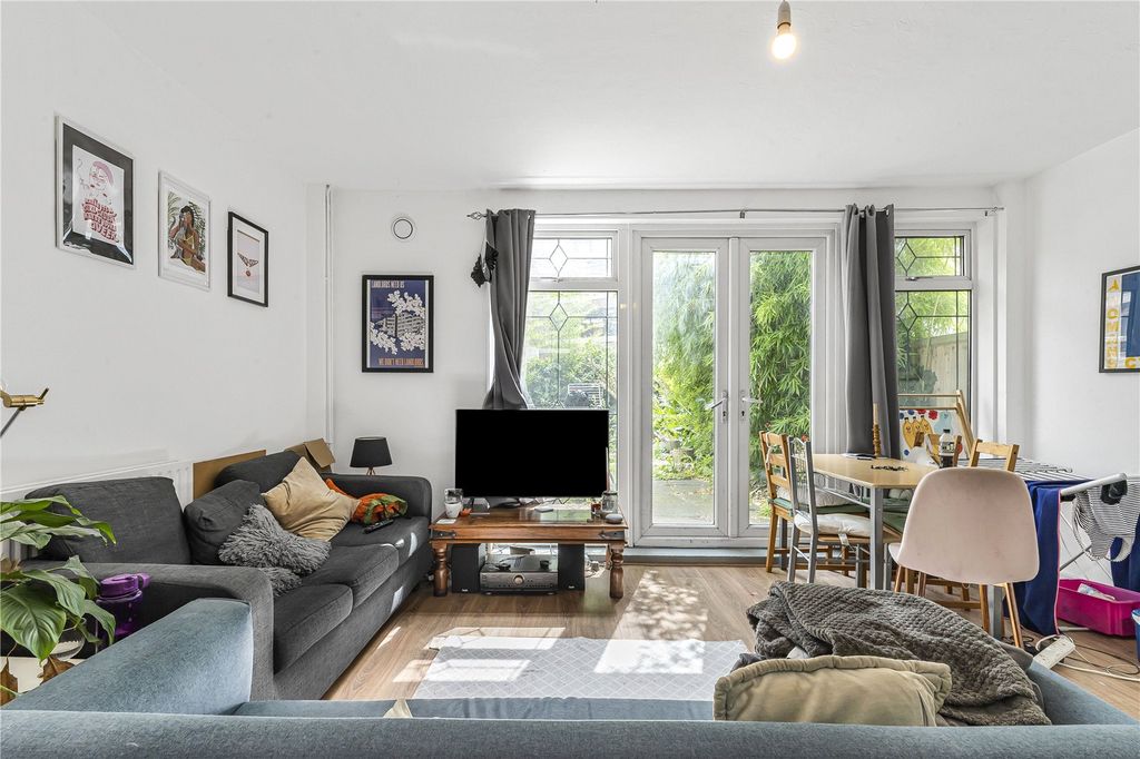 Property photo 1 of 11 Reception Room