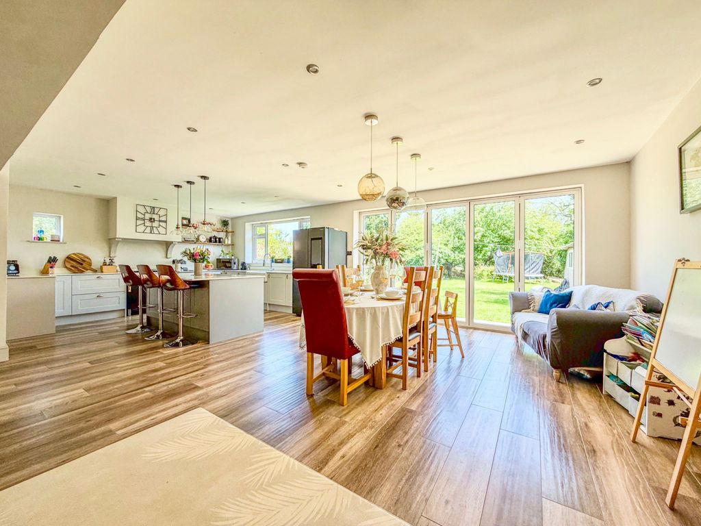 Property photo 2 of 34 Akeman Residential