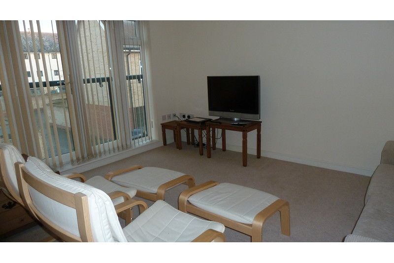 Property photo 3 of 14