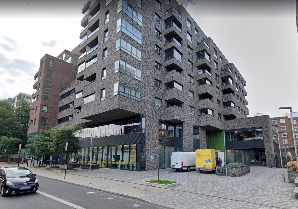 Property photo 1 of 9 Front