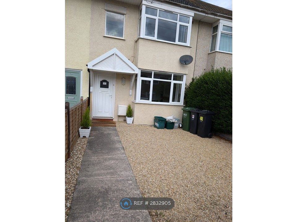 Property photo 2 of 14