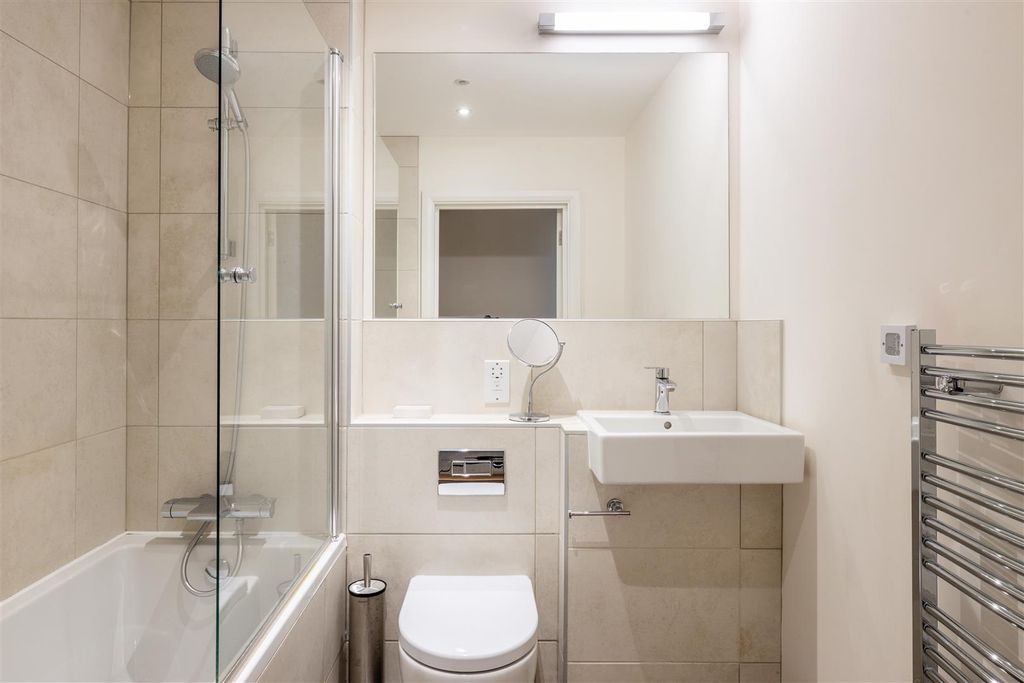 Additional image 9 of 2 bed flat for saleMilton Road, Haywards Heath RH16