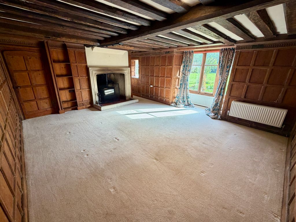 Property photo 3 of 26