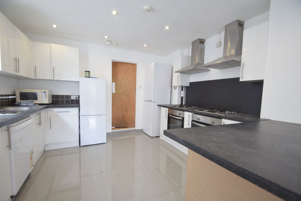 Property photo 1 of 6 Photo 1