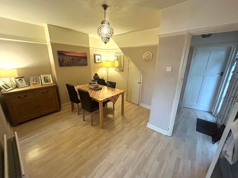 Property photo 3 of 11 Photo 5