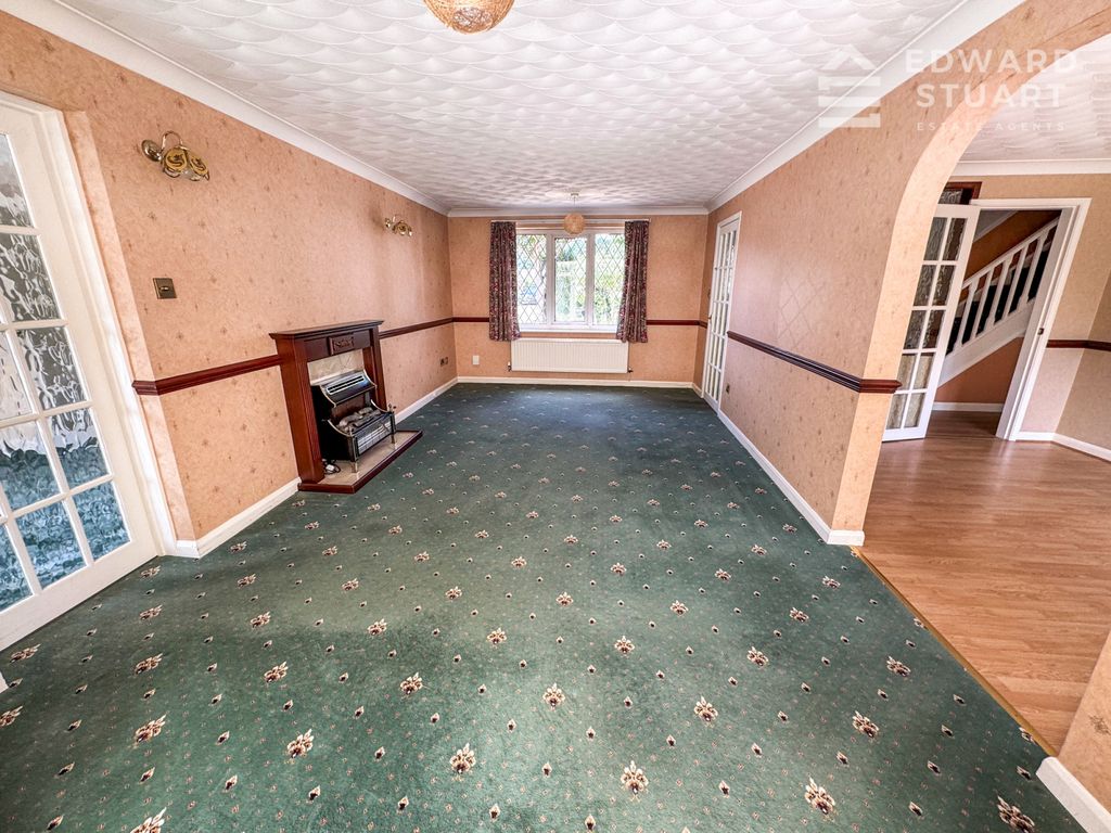 Property photo 2 of 18 Gallery
