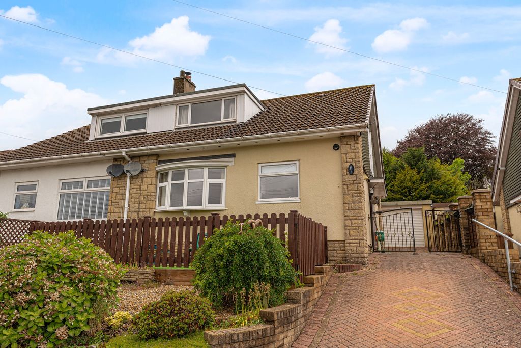 Property photo 1 of 45