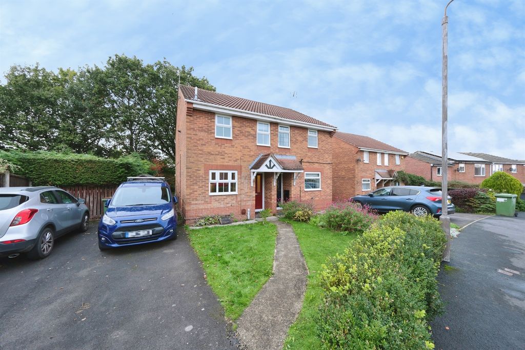 Property photo 1 of 16