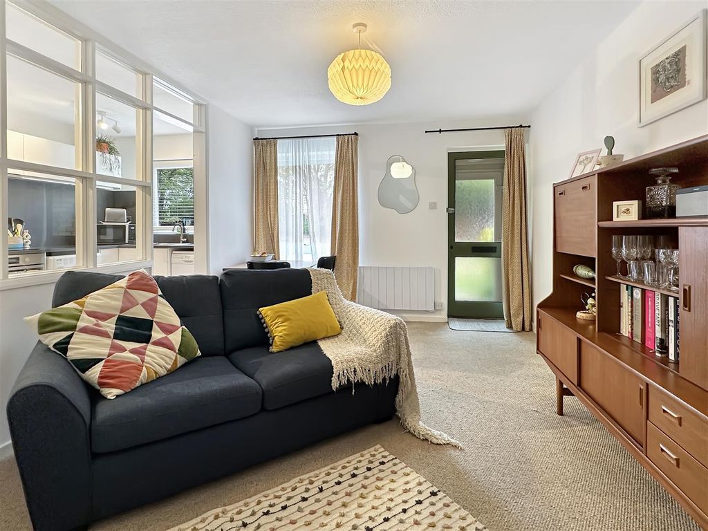 Property photo 3 of 13 Img (9).Jpg