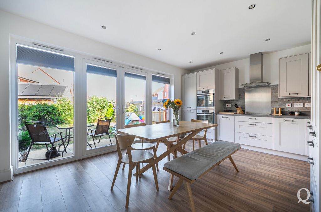 Property photo 2 of 23 99126B7c-5419-46B...
