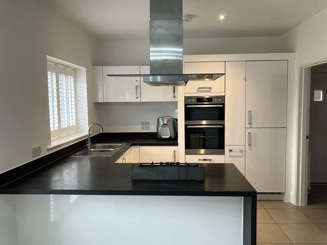 Property photo 2 of 18 Picture No. 07