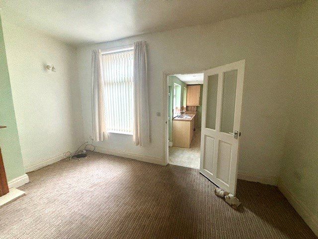 Property photo 2 of 10 Picture No. 02