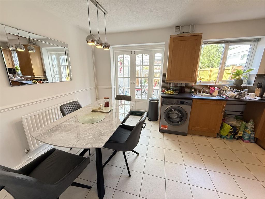 Property photo 2 of 11 Photo 20-04-2026, 10 58 36 Am.Jpg