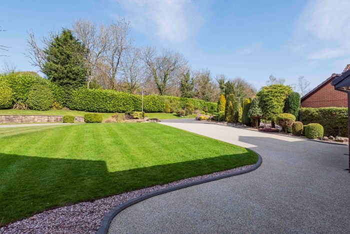 Property photo 2 of 53
