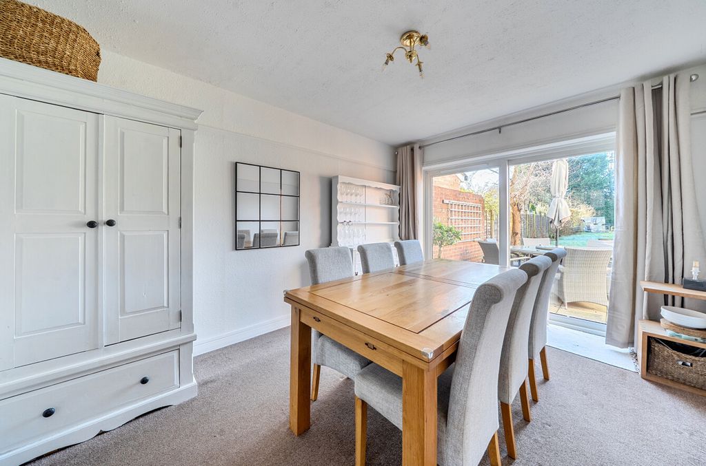 Property photo 3 of 25 1396435-6-6967960...